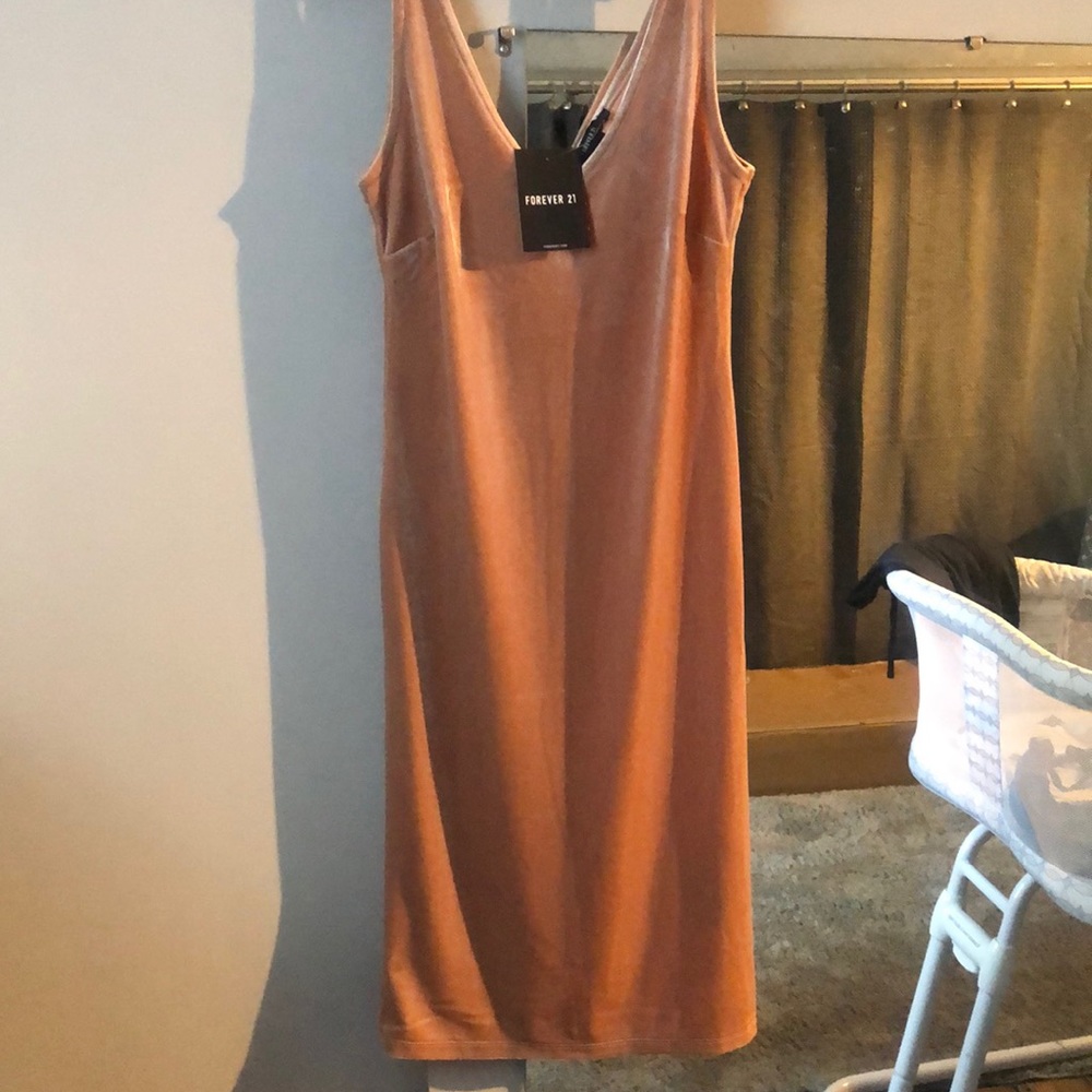 Velvety bodycon dress